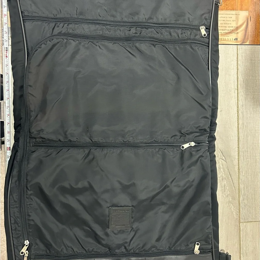 Black Men's Garment Travel Bag Code D92 5492